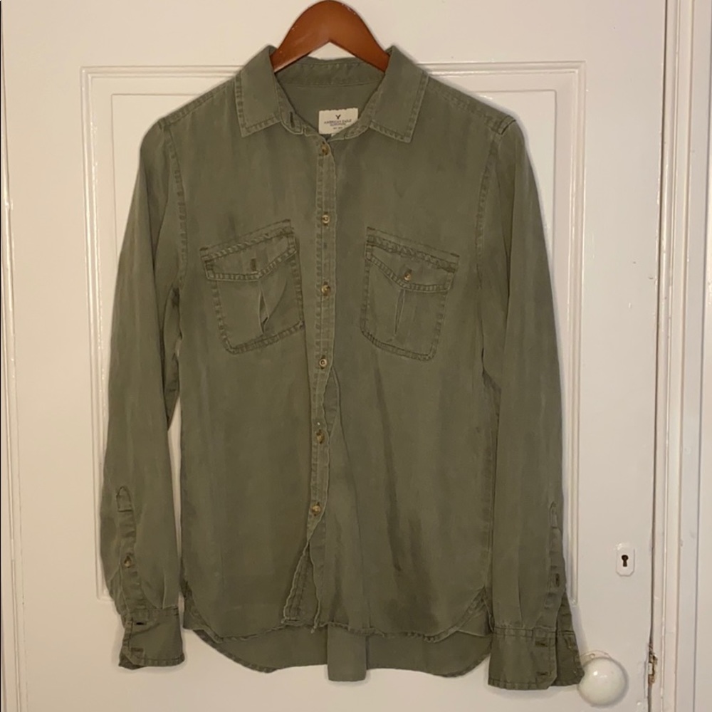 Painter’s buttondown